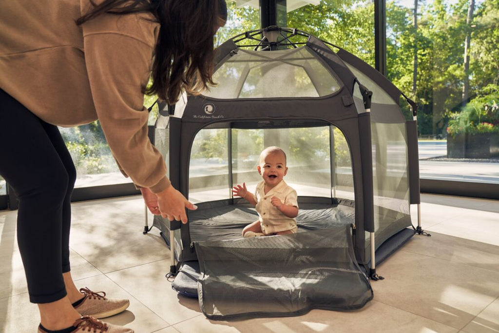 Pop 'N Go® Playpen Great for Backyards, Sleepovers, Parks, Beaches, Preschools-5 Colors