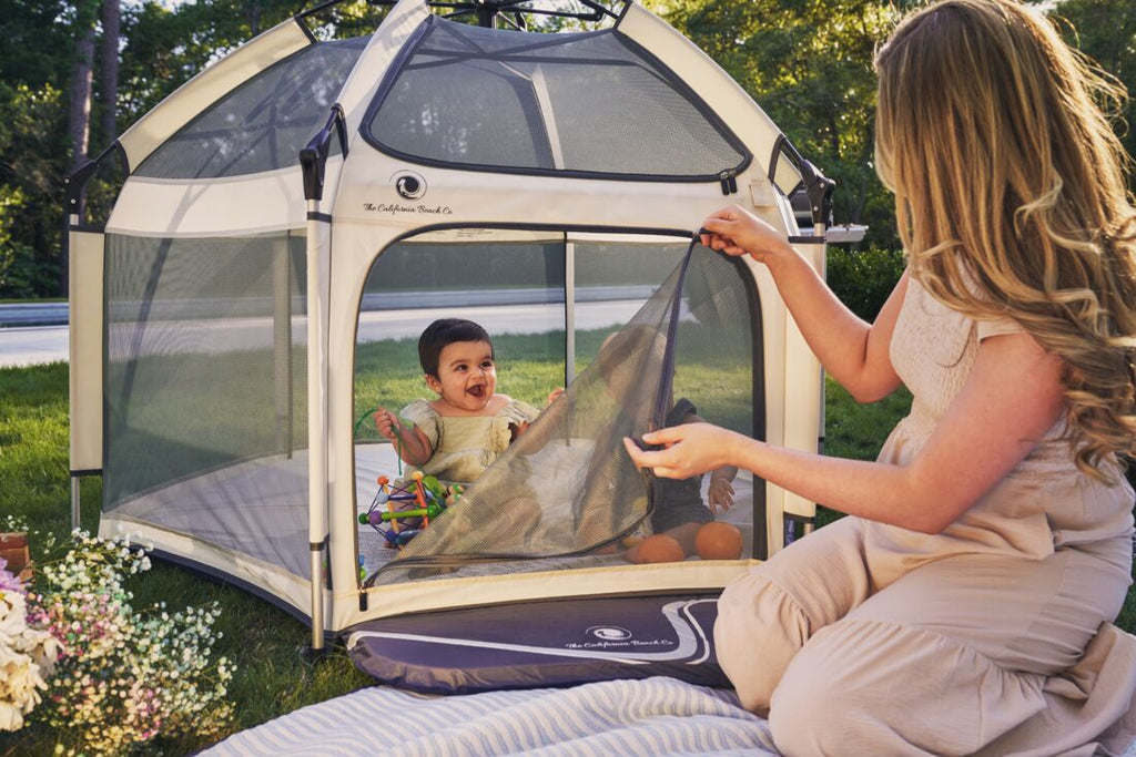 Pop 'N Go® Playpen Great for Backyards, Sleepovers, Parks, Beaches, Preschools-5 Colors