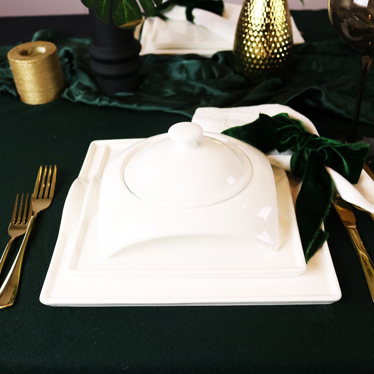 Elegance and Elevation/Square Porcelain Dinnerware Set